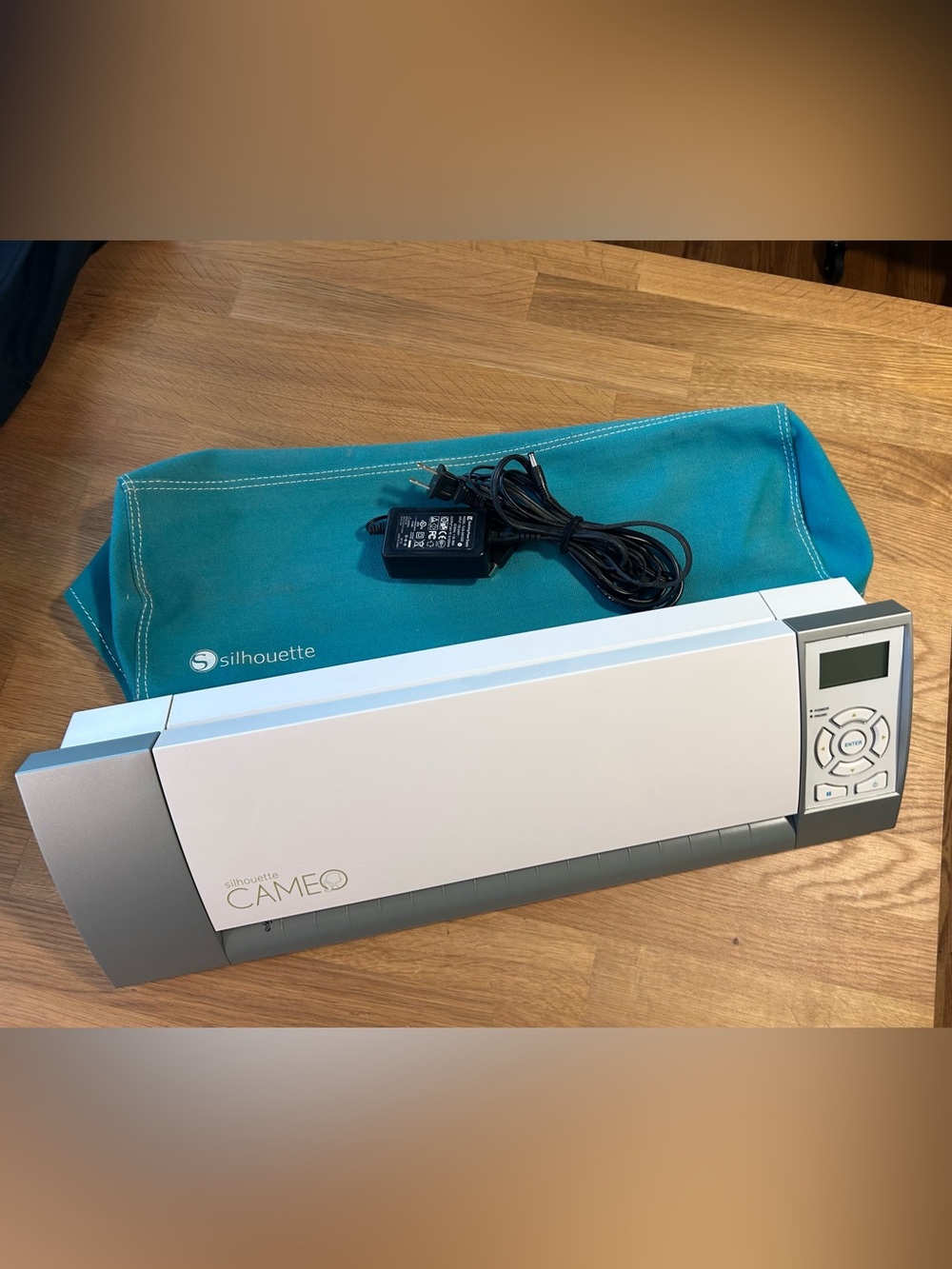 Silhouette Cameo Craft Cutter with Teal Storage Pouch